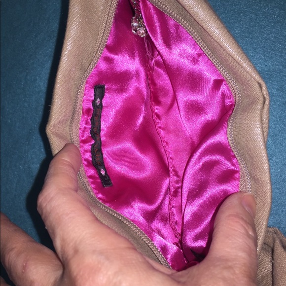 Steve Madden’s Clutch W Tied Scarf Design - Picture 5 of 6